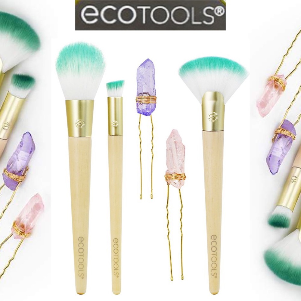 EcoTools Jade Infused Makeup Brush Set Fan Blush